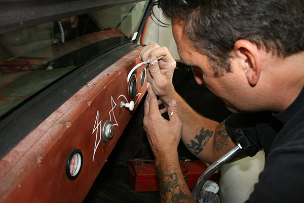 DVD 2007 and the Basic Hot Rod Pinstriping Techniques with HOT ROD SURF