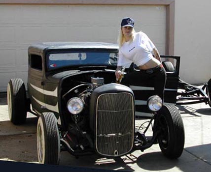 Hot_Rod_Surf_1931_Scalloped_Coupe_002